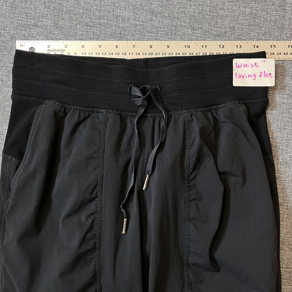 Lululemon Dance Studio Jogger 29" Pants - Women's Size 6 - Black - Picture 8 of 11